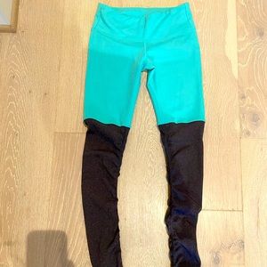 Aqua alo leggings